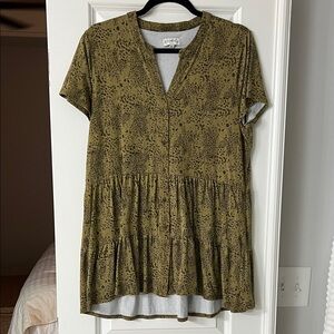 Wonderly Olive Animal Patterned Tunic Top Button Front
